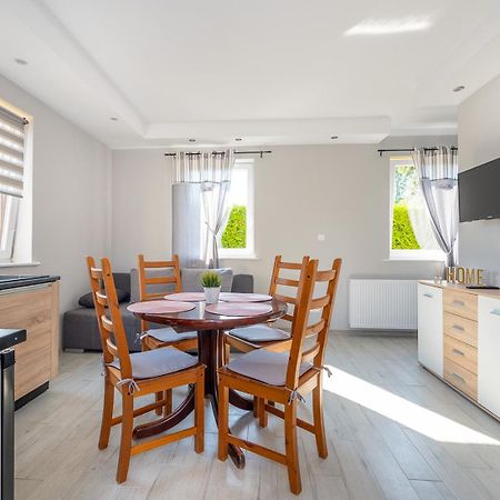 Przyjazna Osada - Domki I Apartamenty Ujście-Darłowskie Exterior foto